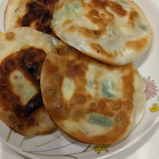 余った餃子の皮でチキンの包焼き！